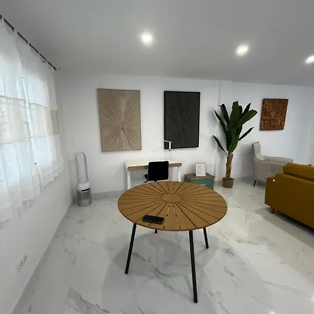 Luxury Penthouse Bbq Chill Out Terrace *